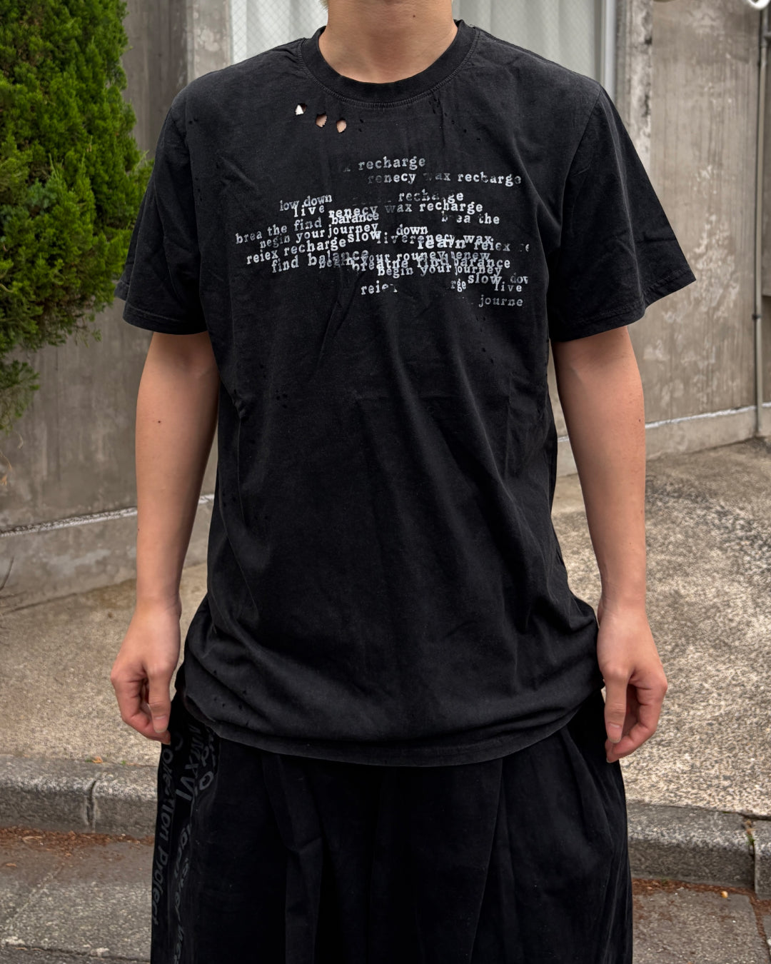 ダメージレタリングTシャツ MO3099