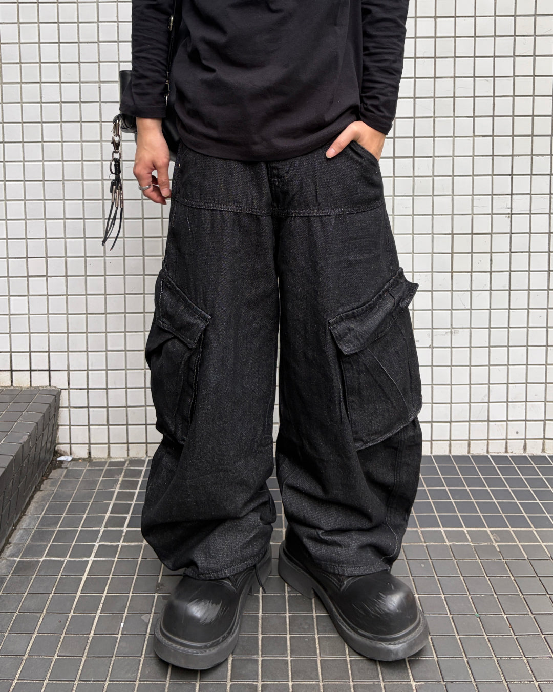 エッジポケットワイドパンツ MO3111