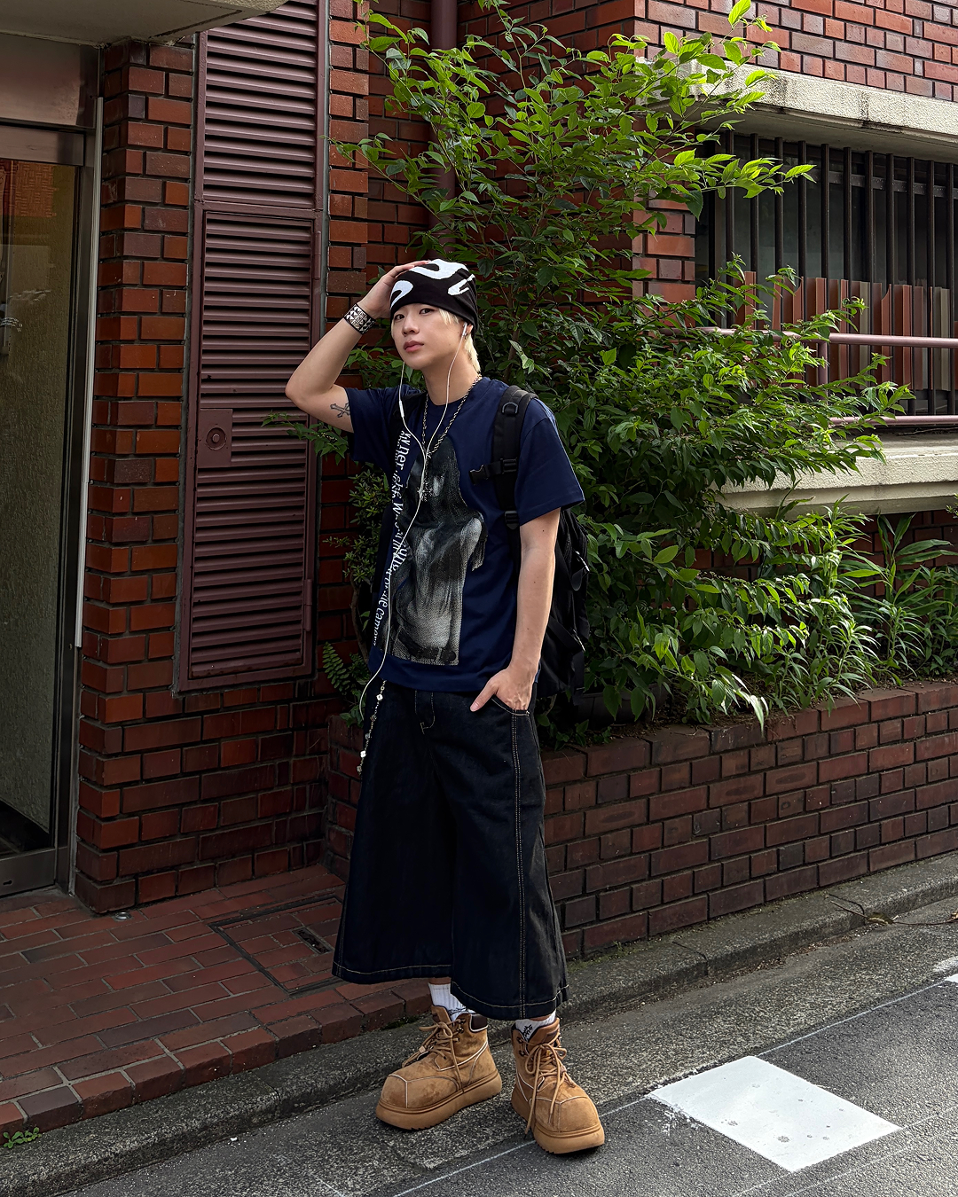 スタティックフレームTシャツ
MO3177