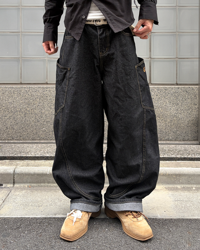 ステッチワークデニムパンツ
MO3236