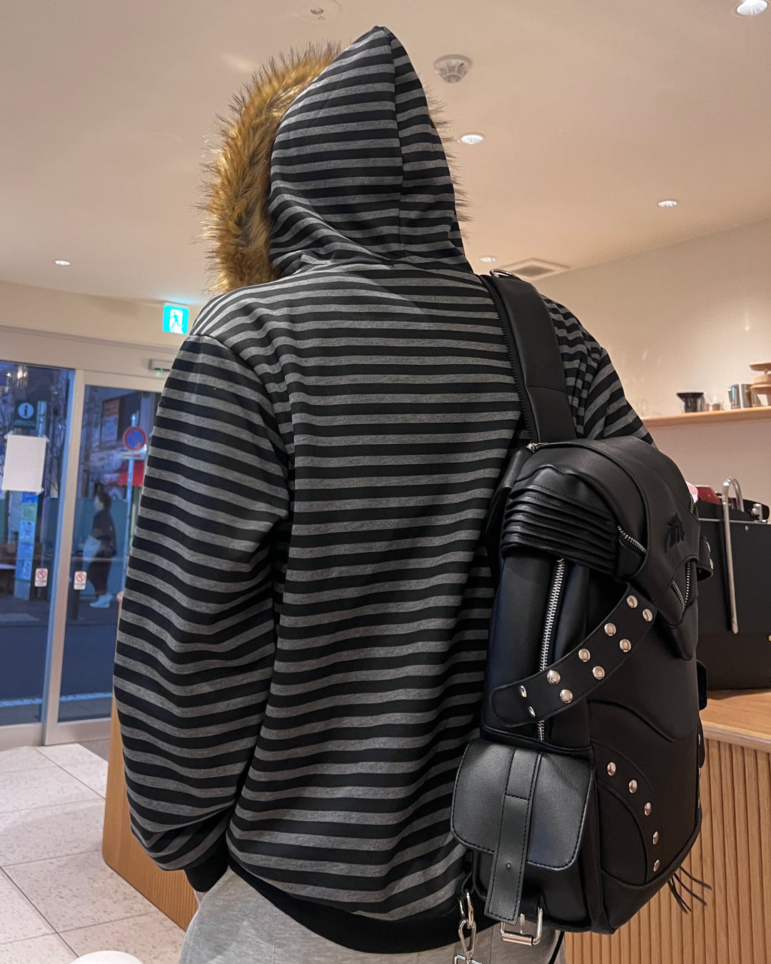 ボーダージップファーパーカー MO1220