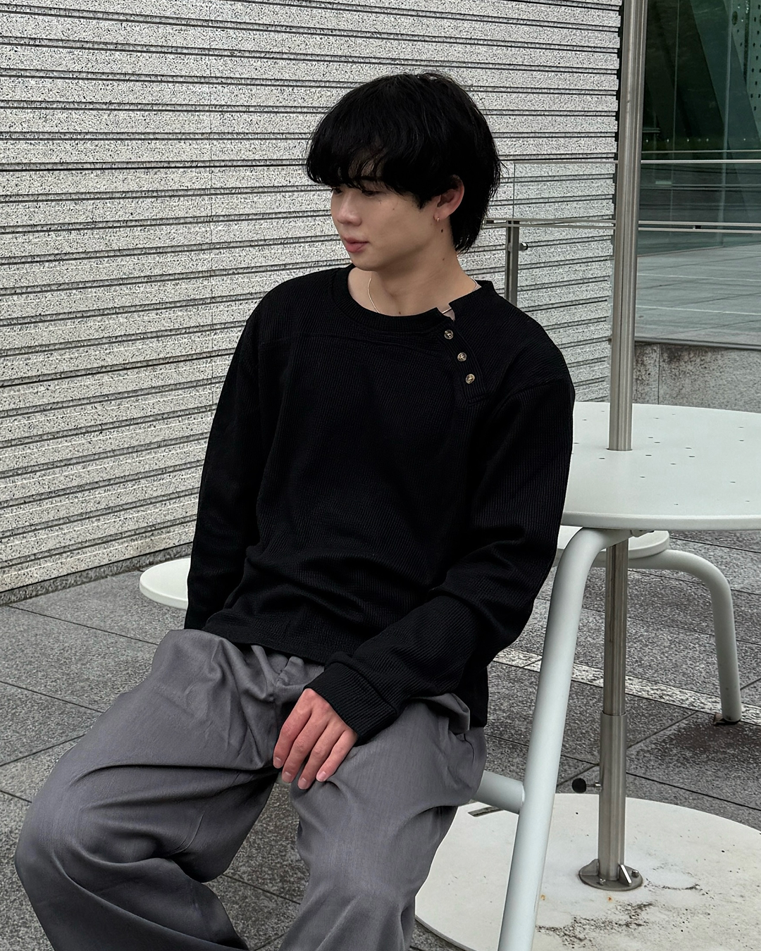 アシンメトリーワッフルヘンリーネックニットトップス ME0010