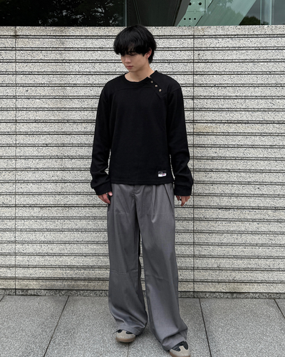 アシンメトリーワッフルヘンリーネックニットトップス ME0010