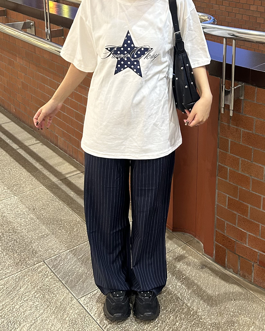スタードットルーズプリントTシャツ
MY0009