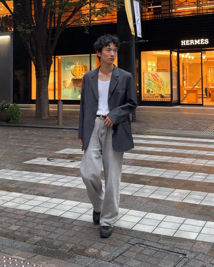 スモークグレーワイドデニムパンツ NA0014 – YOLO(ヨロ スモークグレーワイドデニムパンツ NA0014 – YOLO(ヨロ