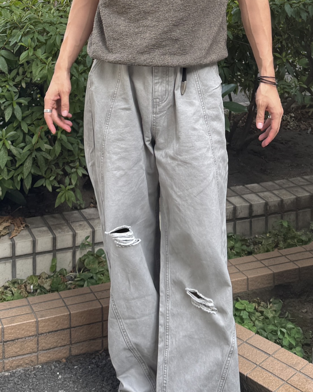unknownナイロンパンツ グレーダメージパンツ NA1057 – YOLO（ヨロ）｜ファッション通販