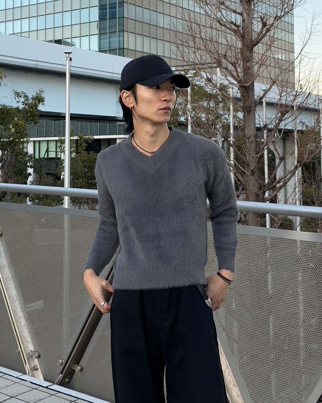 マイクロファーVネックニットプルオーバー NA1116