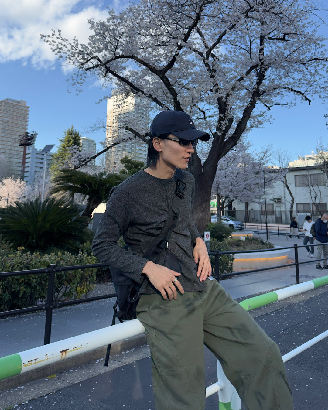 メランジヘンリーネックロングTシャツNA1157 – YOLO（ヨロ