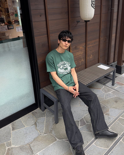 ストレートクリーンフィットジーンズ NA1236