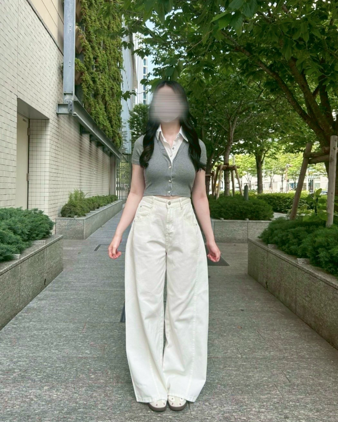 デニム・ジーパン PHILOSOPHY Women Denim Pants A032107310001 White ジーンズ デニム デニムパンツ ホワイトセミフレアデニム