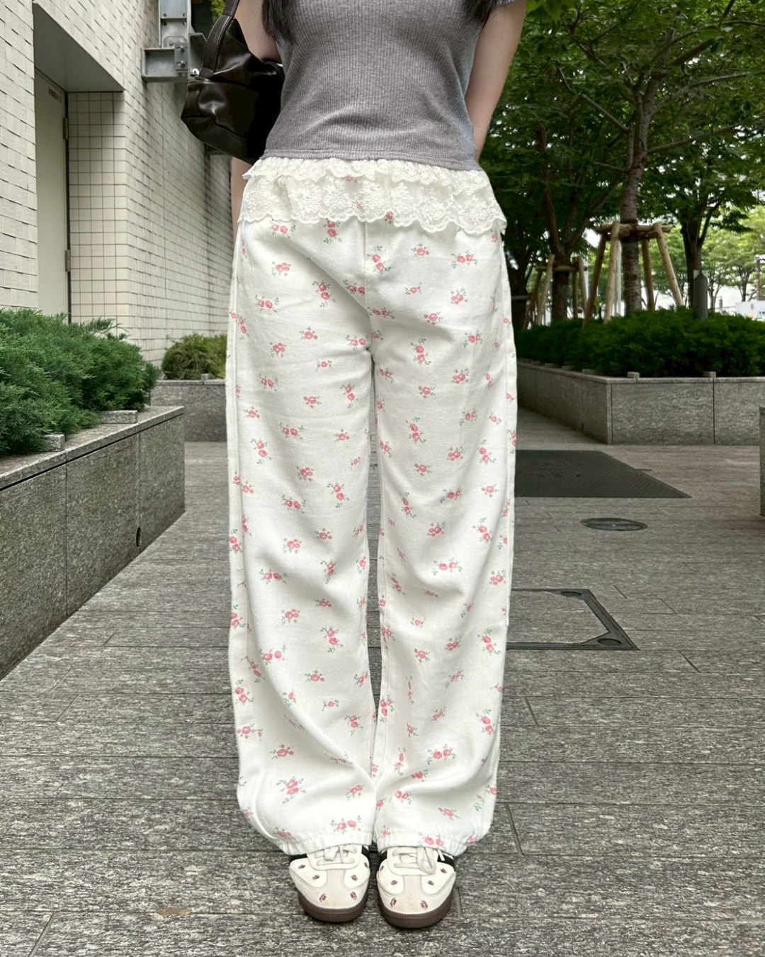 フラワーホワイトデニムパンツ NO0088
