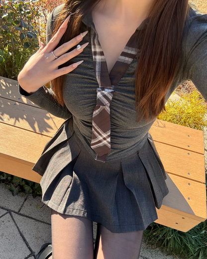 タイ付きギャザーニットシャツ
NO0166