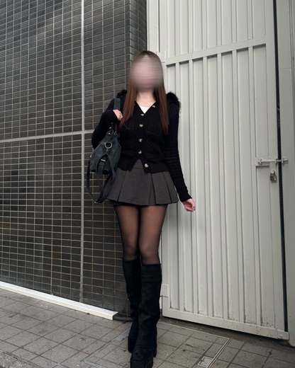 ニットファーフーディカーディガン
NO0168