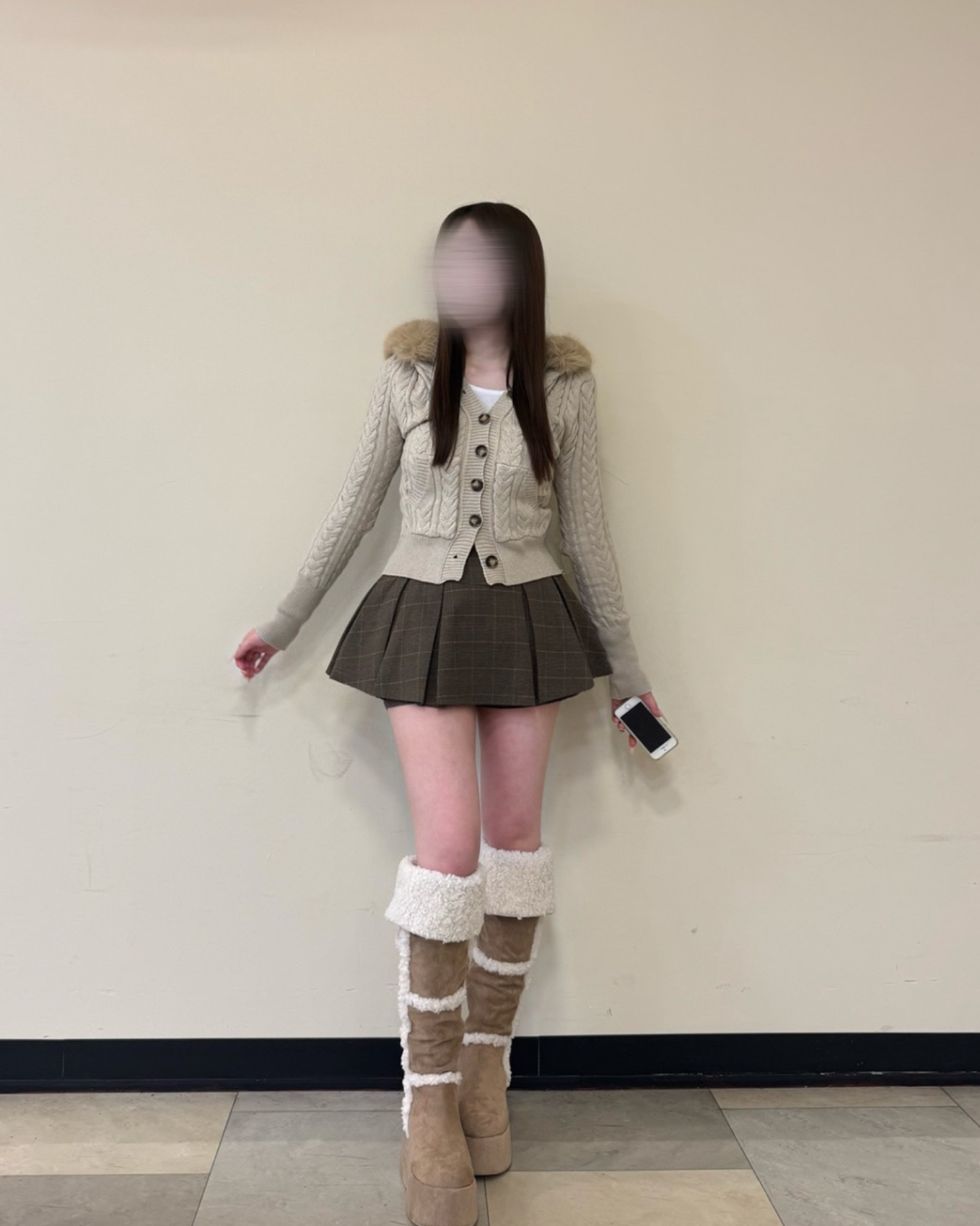 ニットファーフーディカーディガン
NO0168