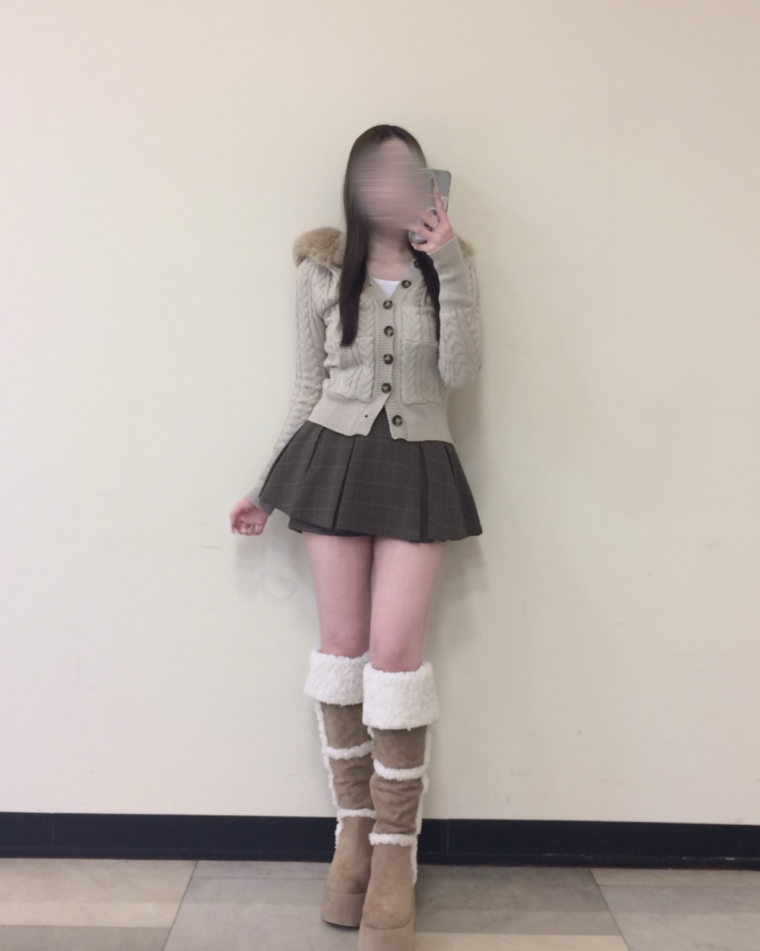 ニットファーフーディカーディガン
NO0168