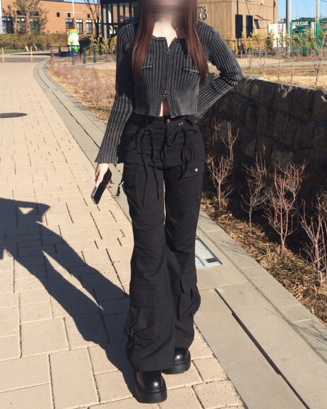 マルチポケットデザインフレアカーゴパンツ
NO0175