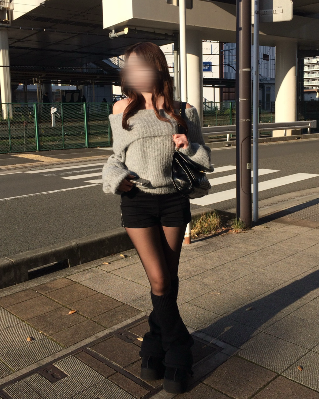 【即納】オフショルダーローゲージニット NO5004