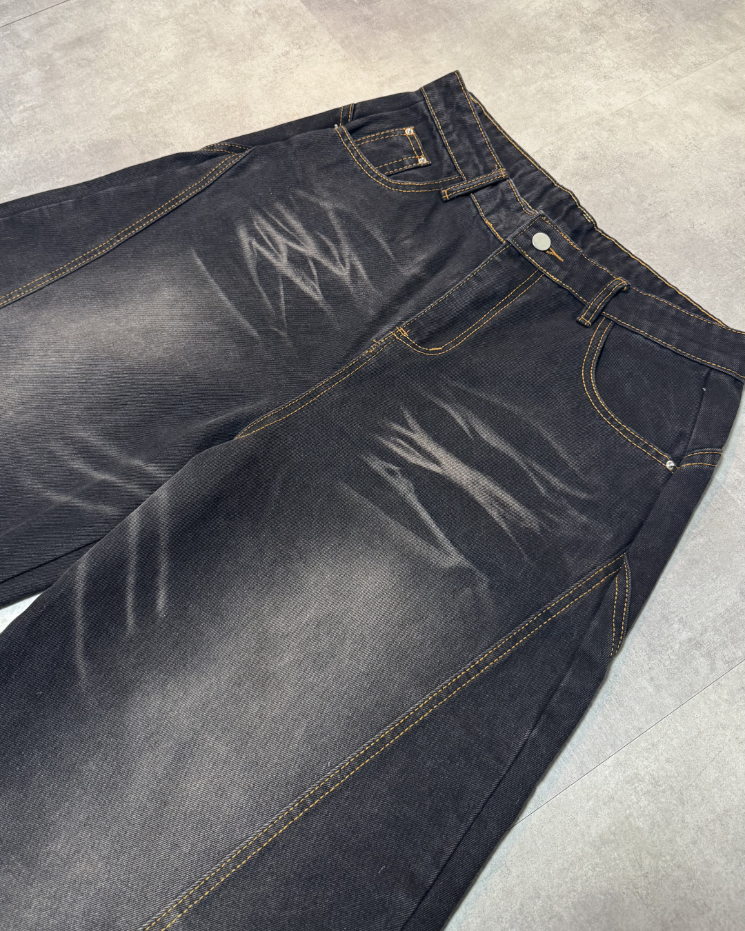 サイドステッチウォッシュバルーンデニム
NS0009