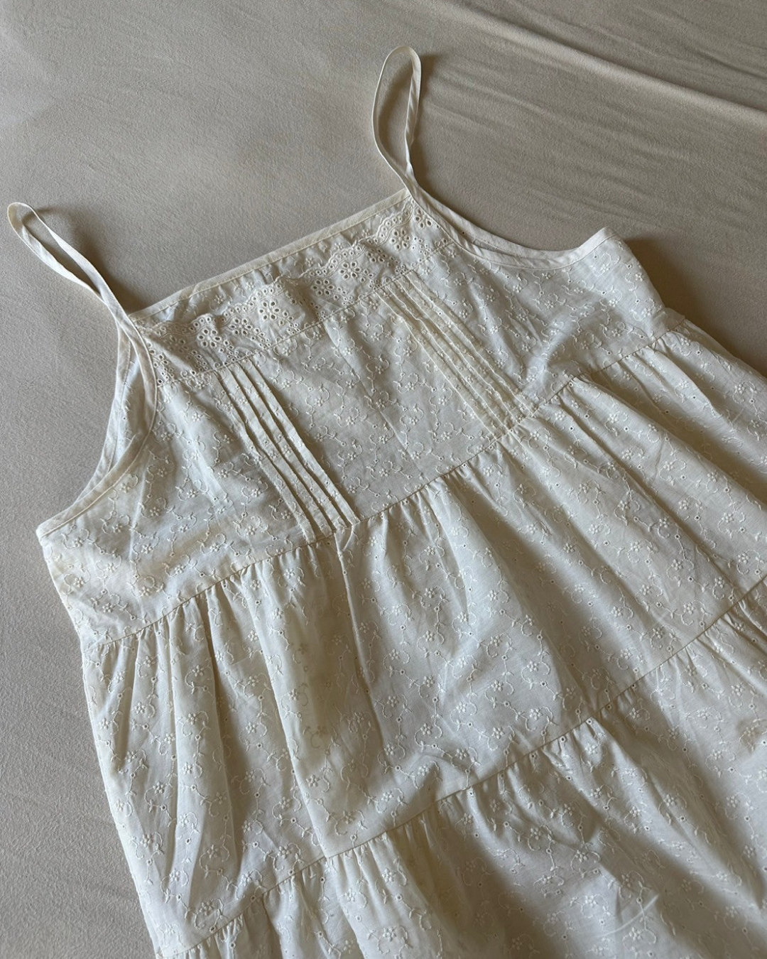 Lace camisole dress OS0003