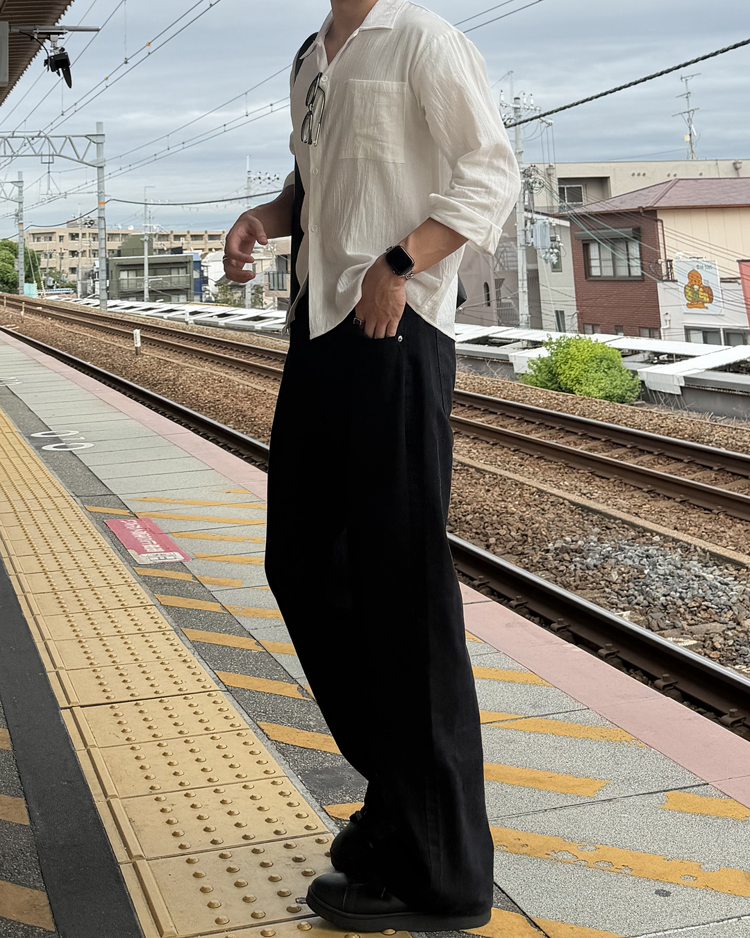 ベーシックストレートデニムパンツ TS0018