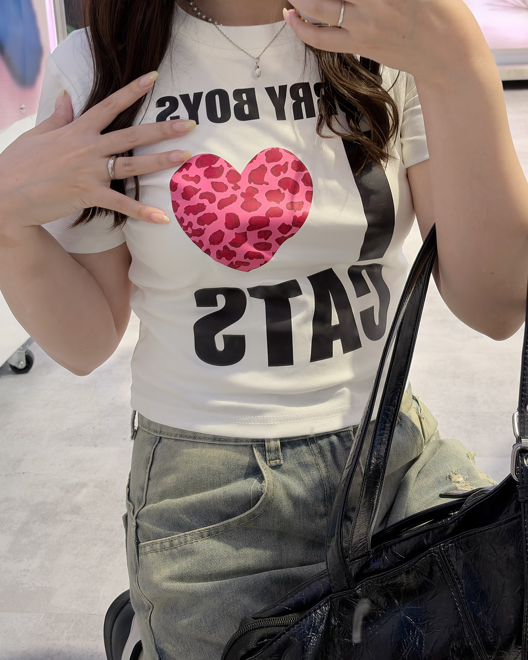 ハートデザインTシャツ OV0061