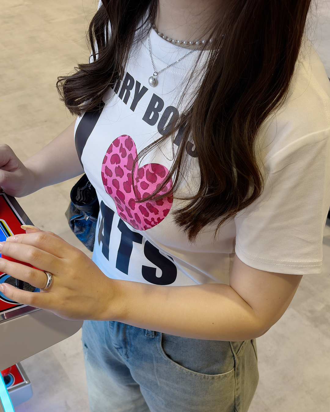 ハートデザインTシャツ OV0061