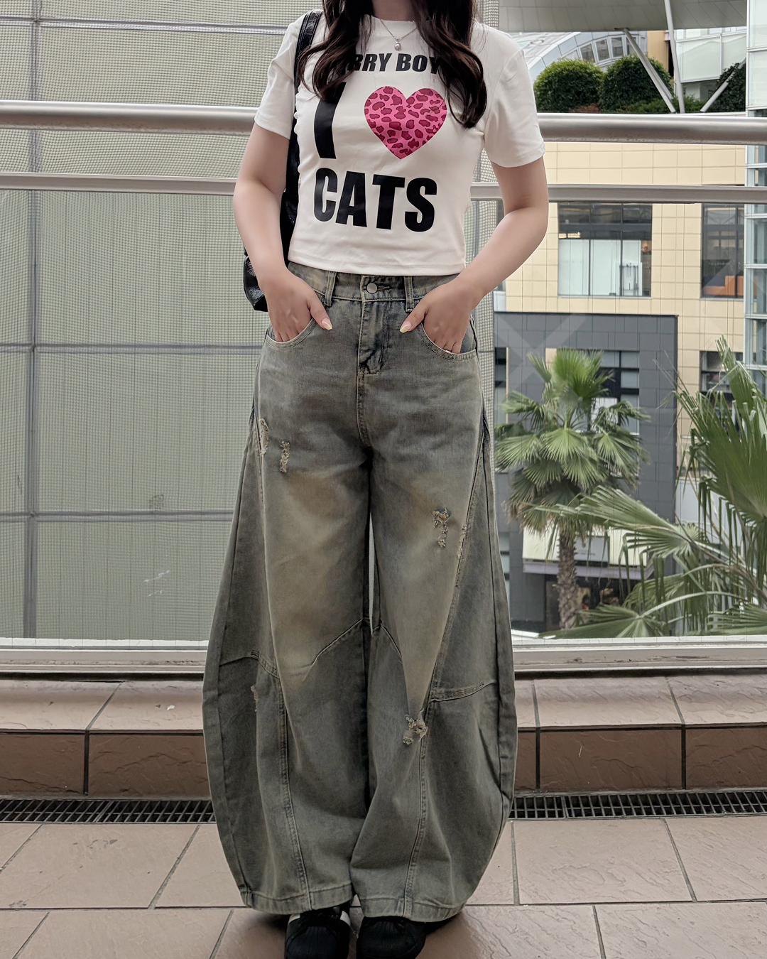 ハートデザインTシャツ OV0061