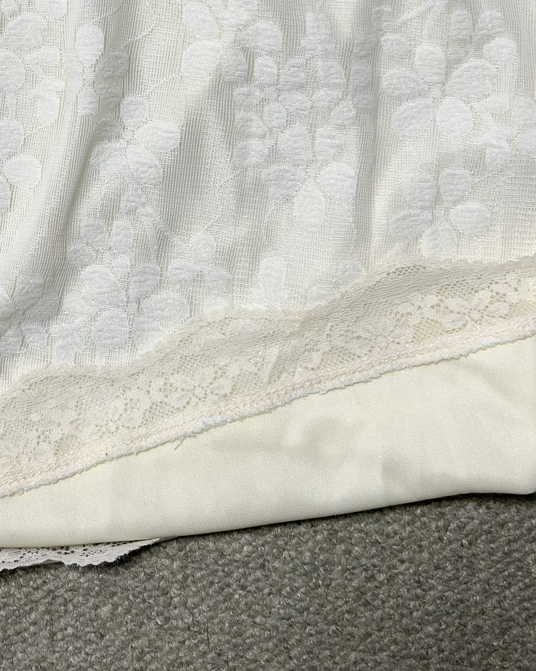 メッシュ花柄ブラウス OV0076