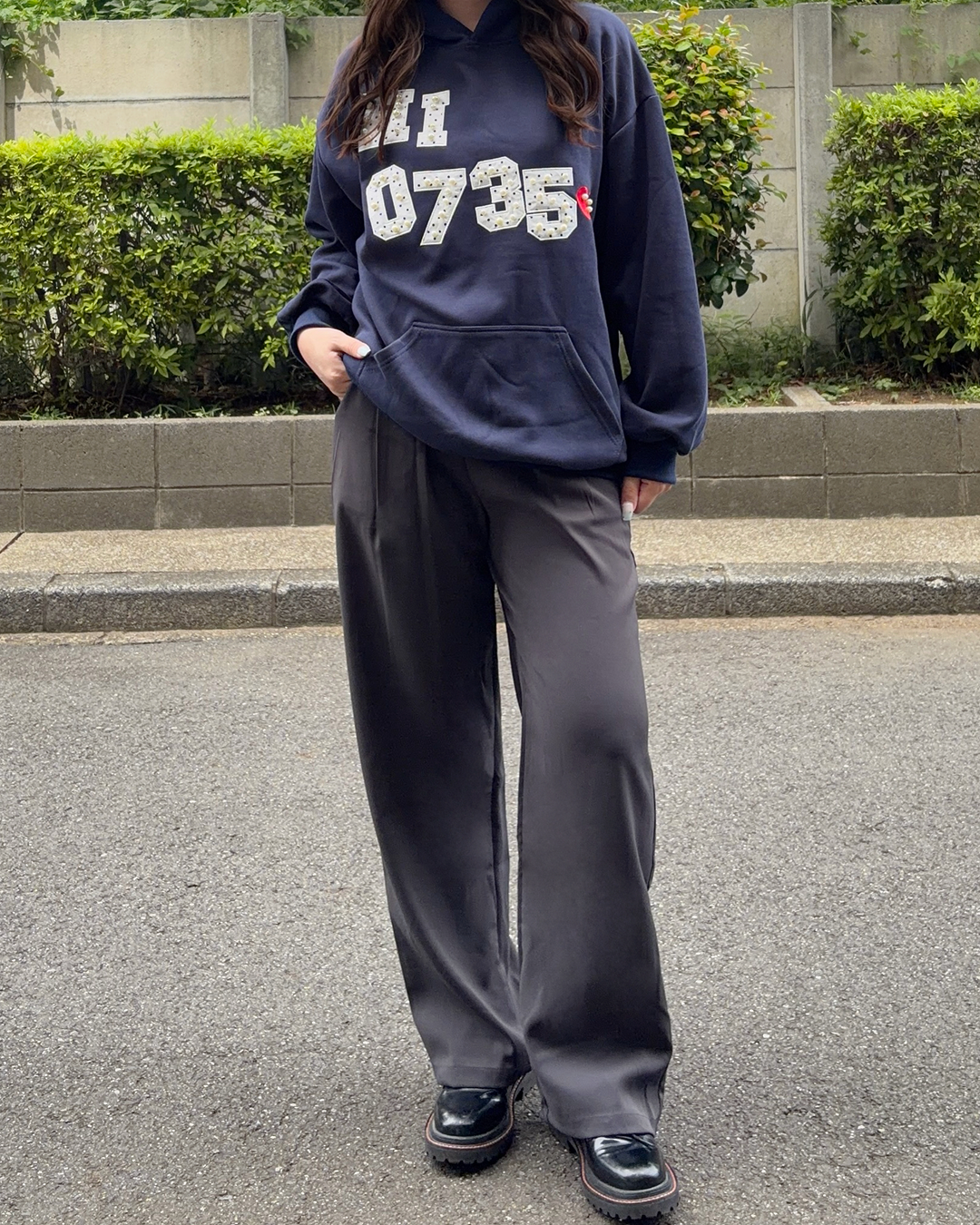 ナンバーグラッフィックフーディー OV0148