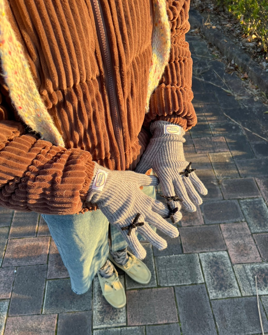 Ribbon gloves Q0022