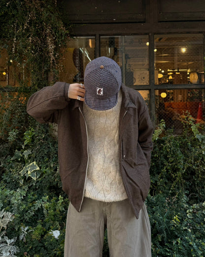 ラウンドネックケーブルニット RG7100