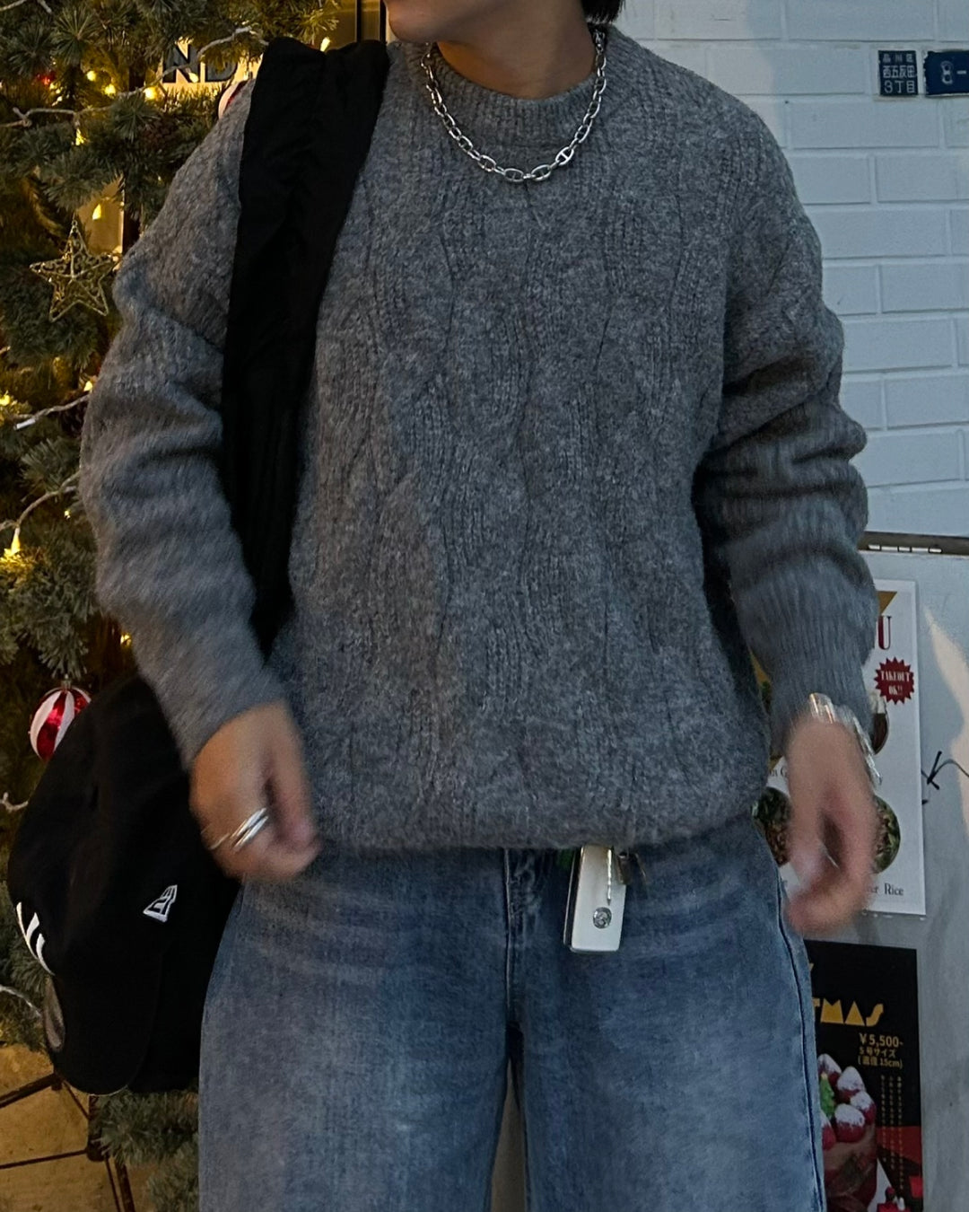 ラウンドネックケーブルニット RG7100