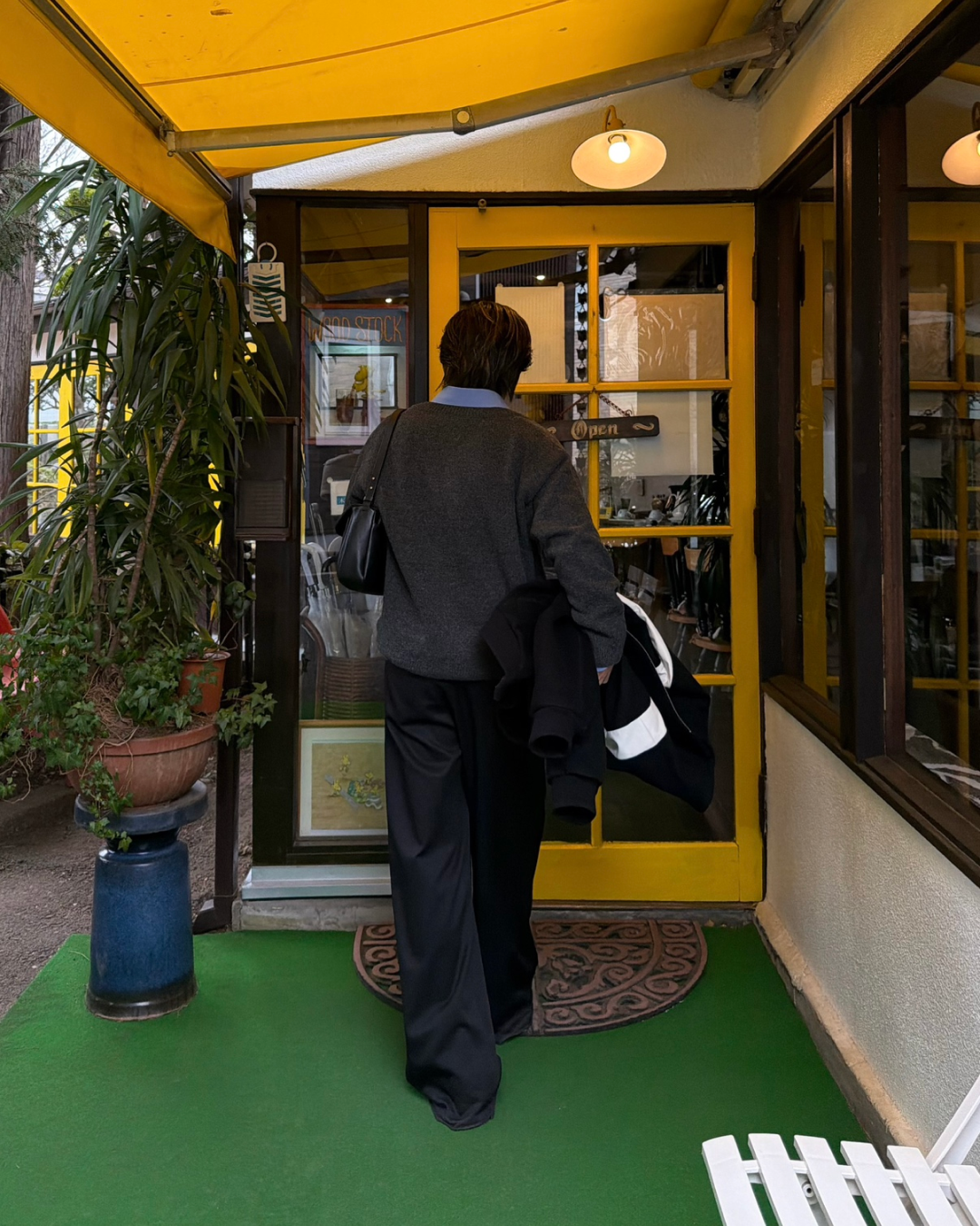 ルーズVネックニットプルオーバー RG7117