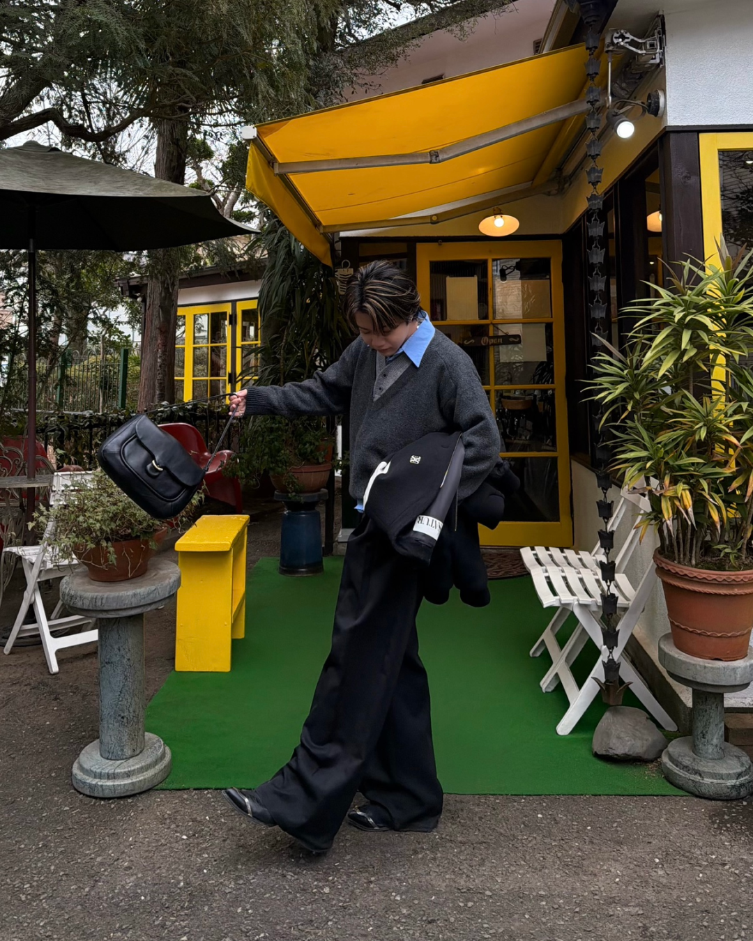 ルーズVネックニットプルオーバー RG7117