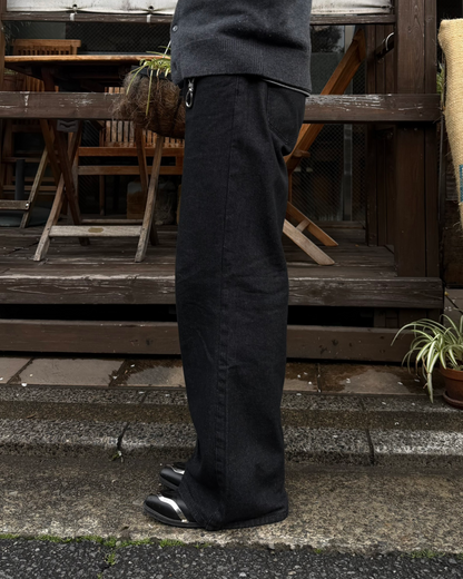 スタッズストレートデニムパンツ RG7185