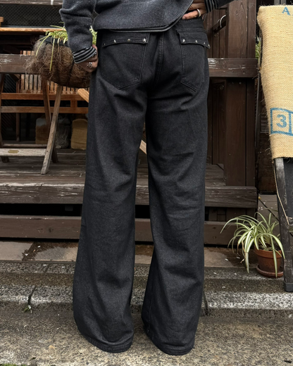 スタッズストレートデニムパンツ RG7185