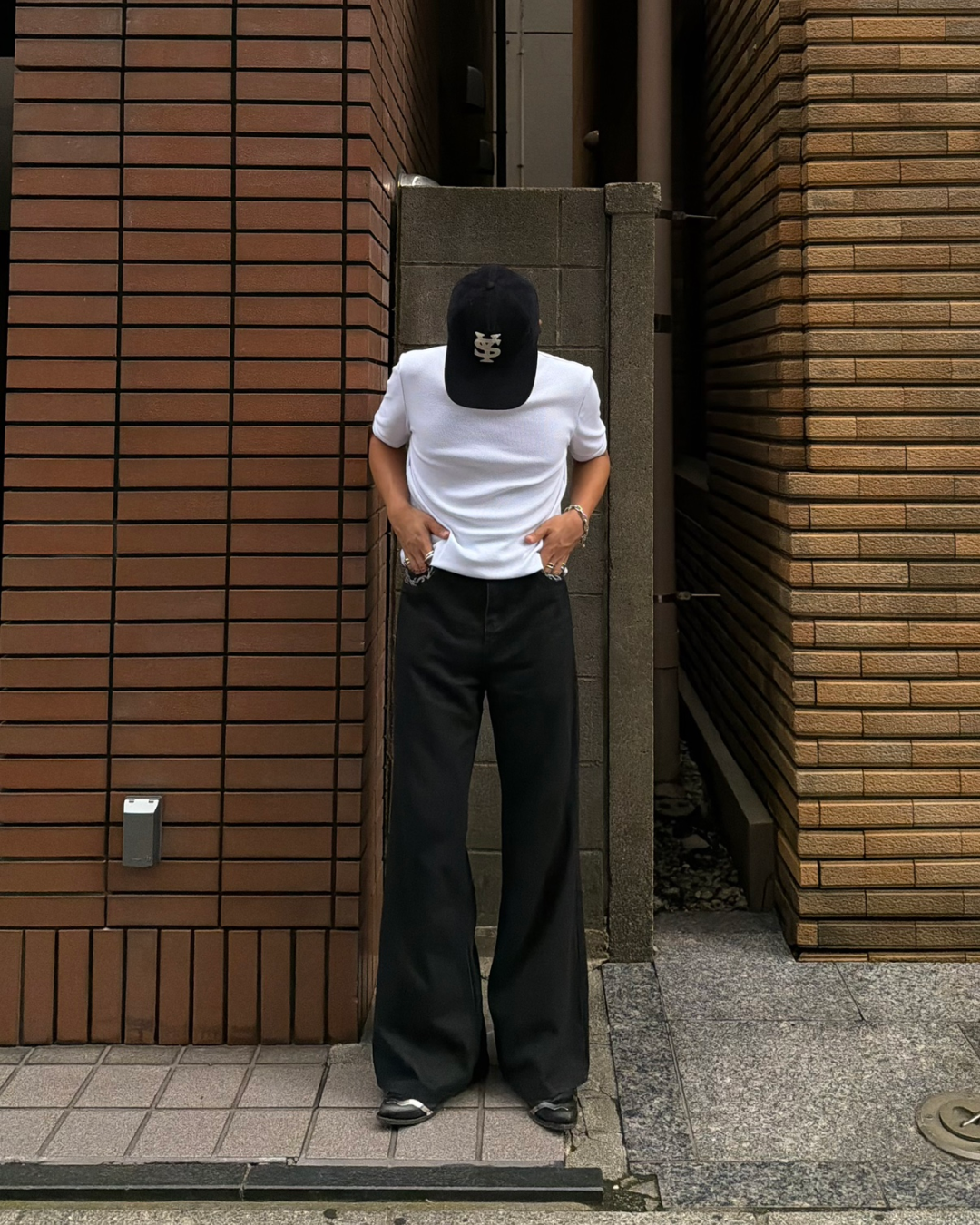 ポケット刺繍セミフレアデニムパンツ RG7371