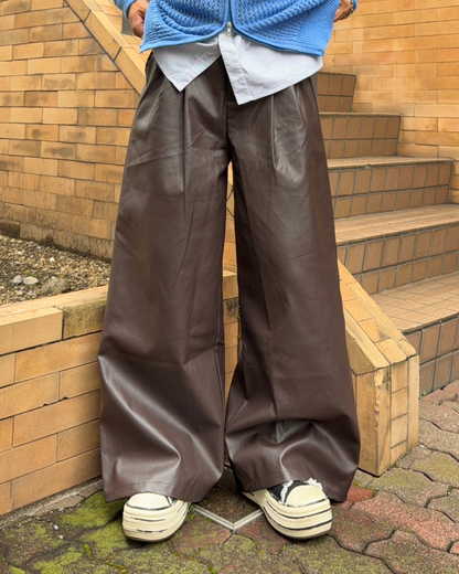 レザーライクタックワイドパンツ RG7390