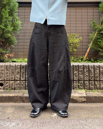 ブラックワイドシルエットデニムパンツ RG7469