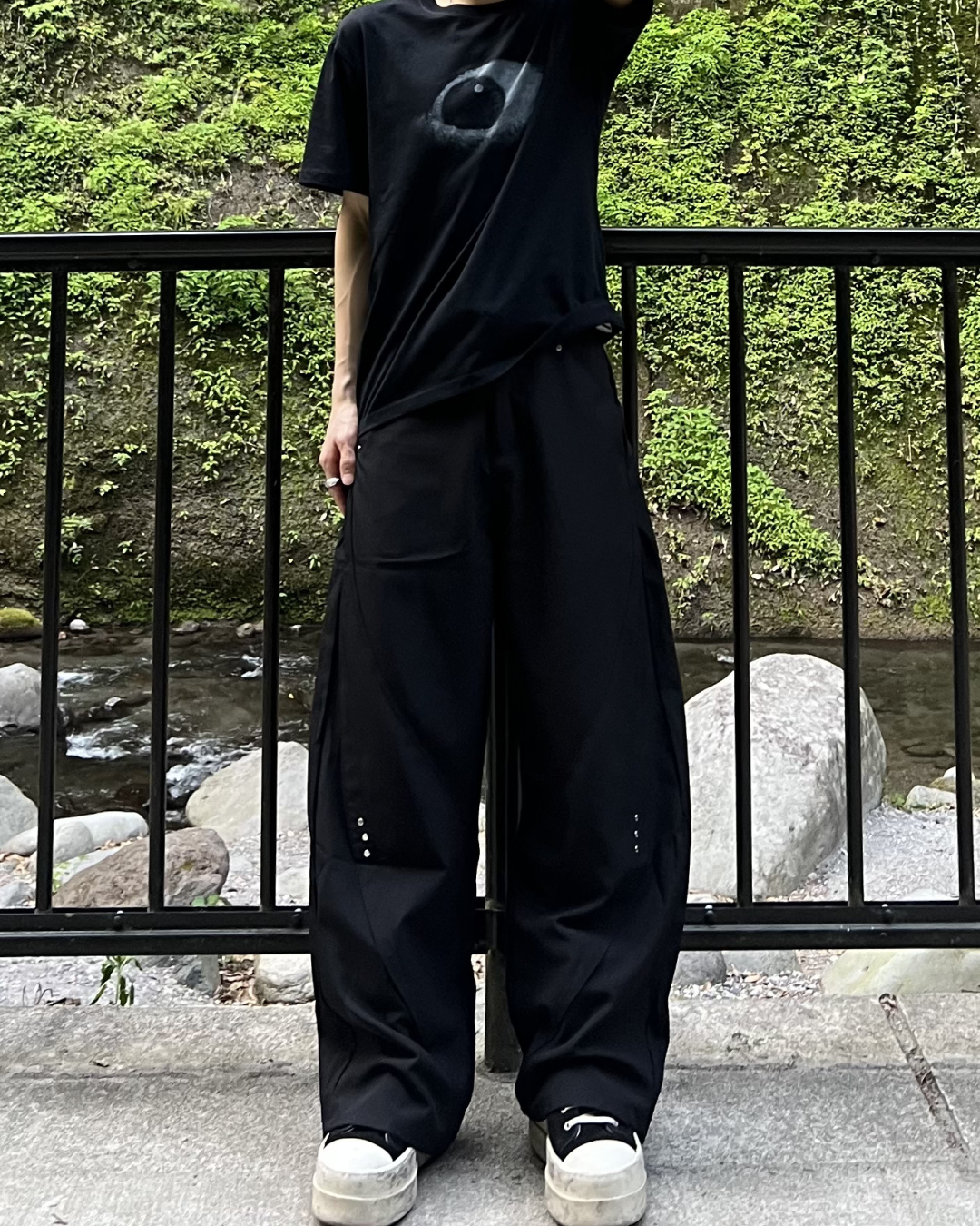 ヴィンテージライクスプレーデザインTシャツ RI0032