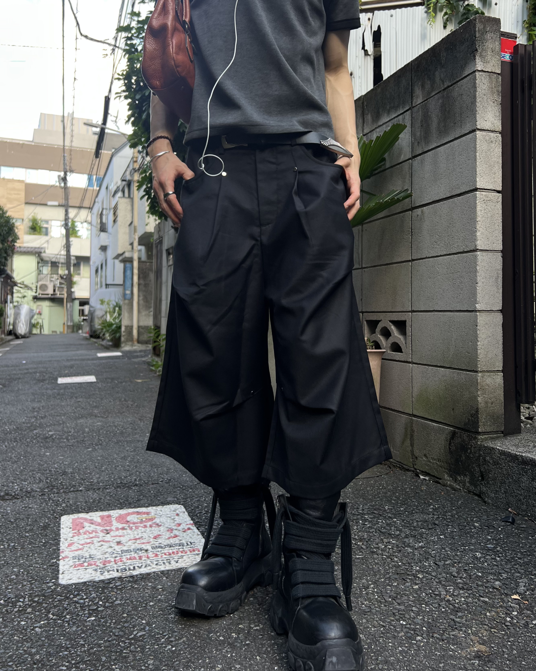 タックワイドハーフスラックス RI0187