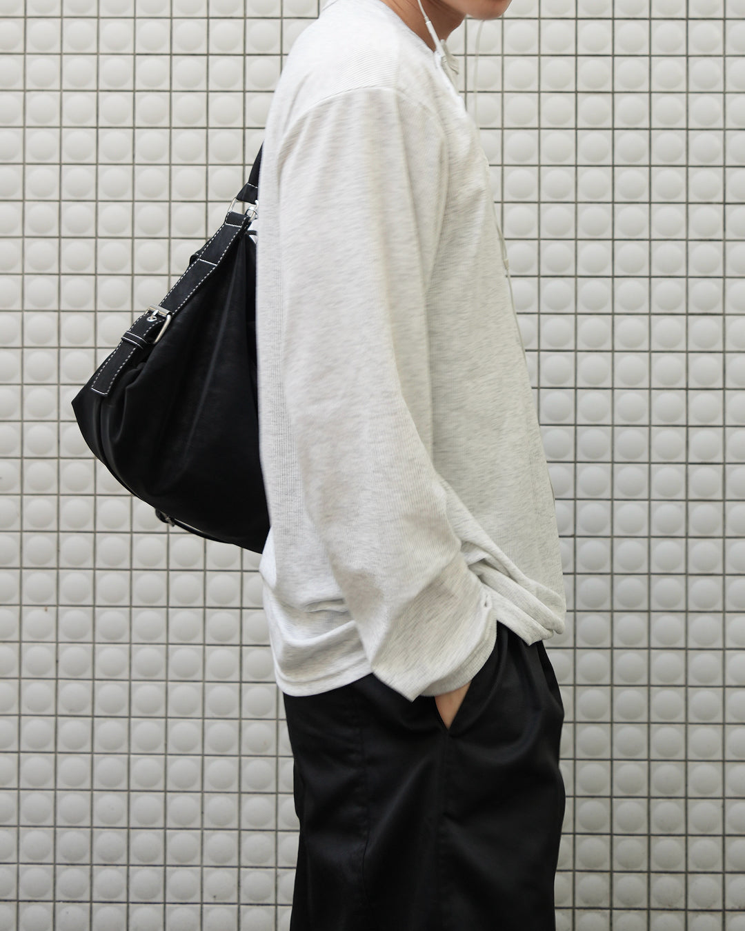 ルーズシルエットヘンリーネックラグランロングTシャツ RN0032
