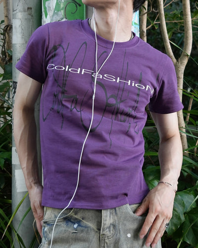 グラフィックプリントスリムフィットTシャツ RN0043