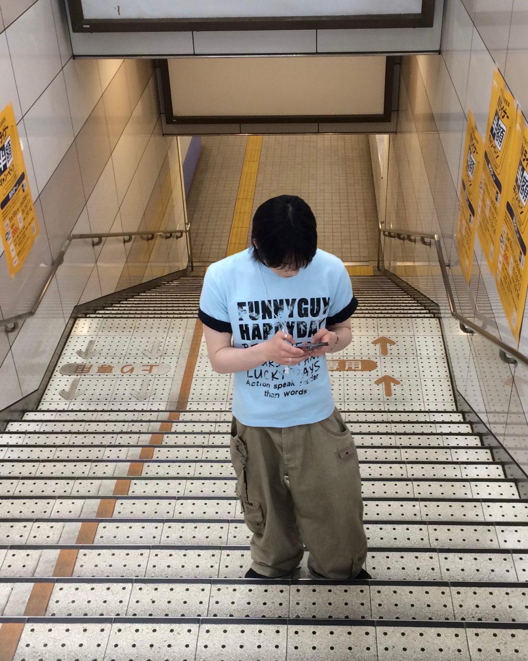 ラウンドネックサマーTシャツ
RO0044