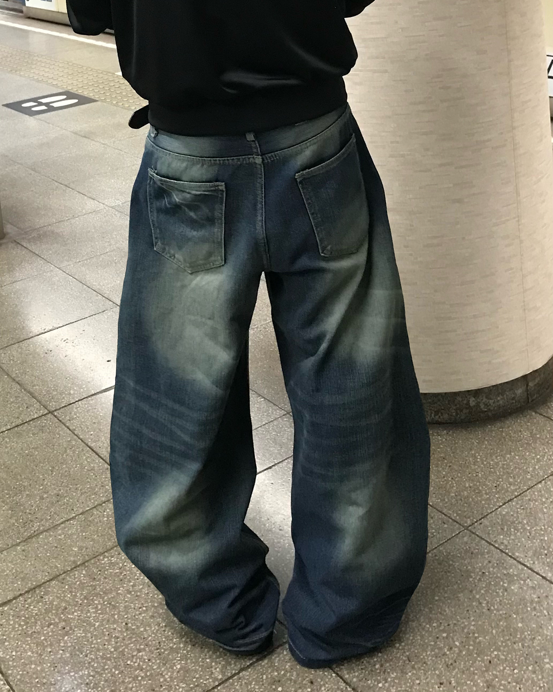 ウォッシュオールマッチワイドレッグパンツ RO0055