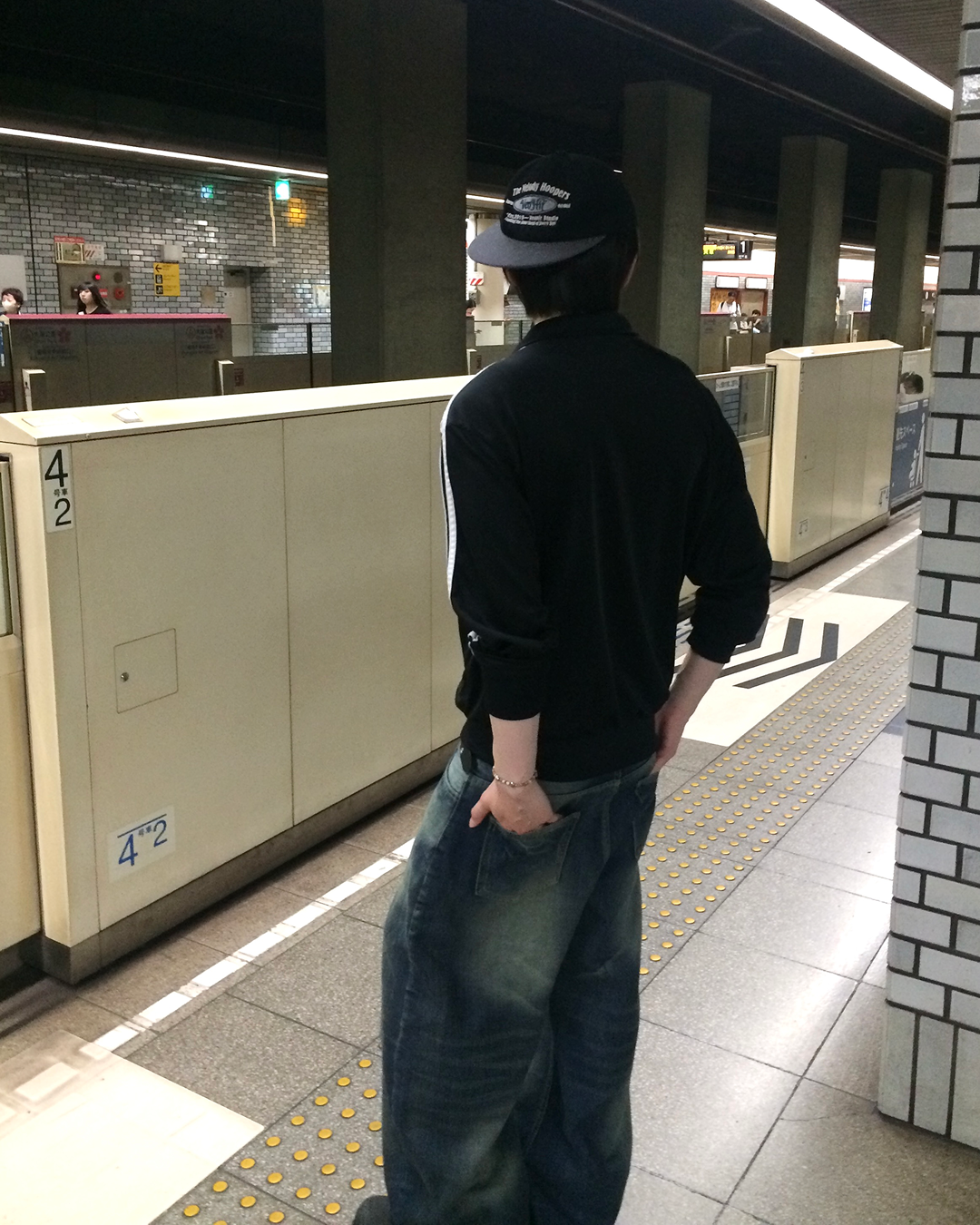 ウォッシュオールマッチワイドレッグパンツ RO0055