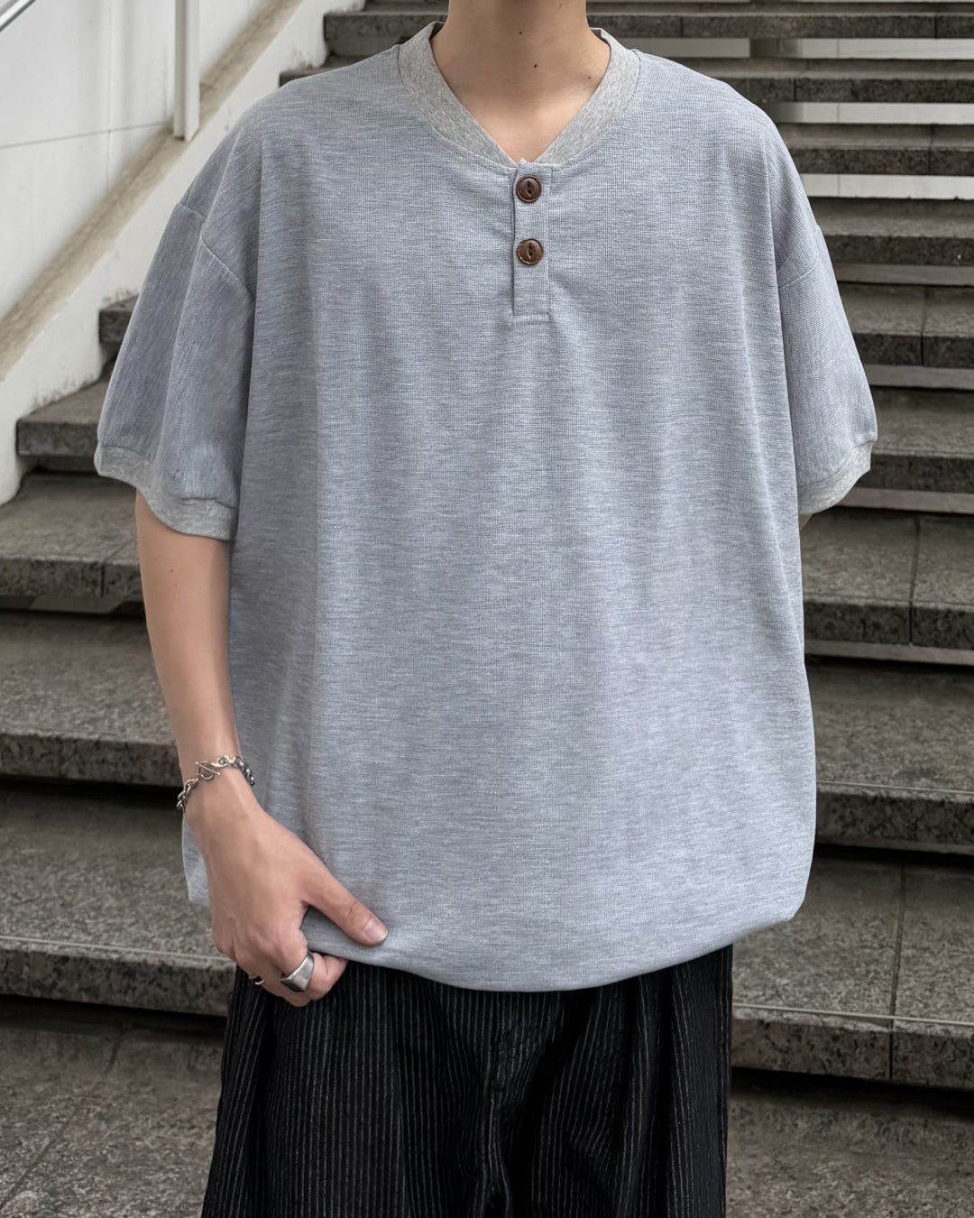 【再販】ルーズフィットヘンリーネックTシャツ RR0302