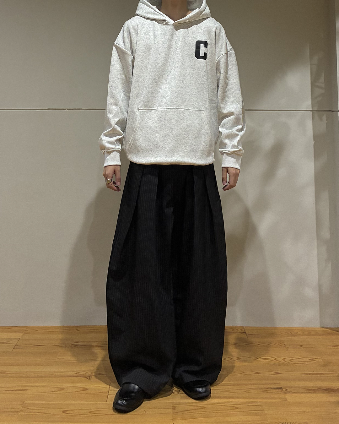 フードシンプルロゴスウェット RR0514