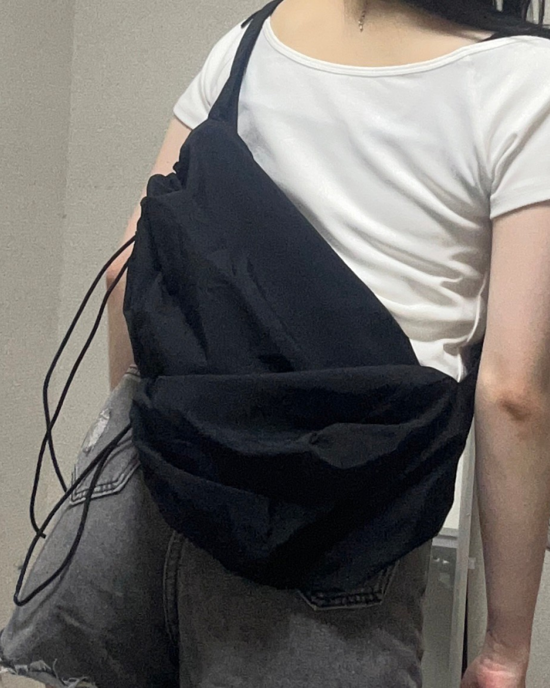 Nylon shoulder bag L0030