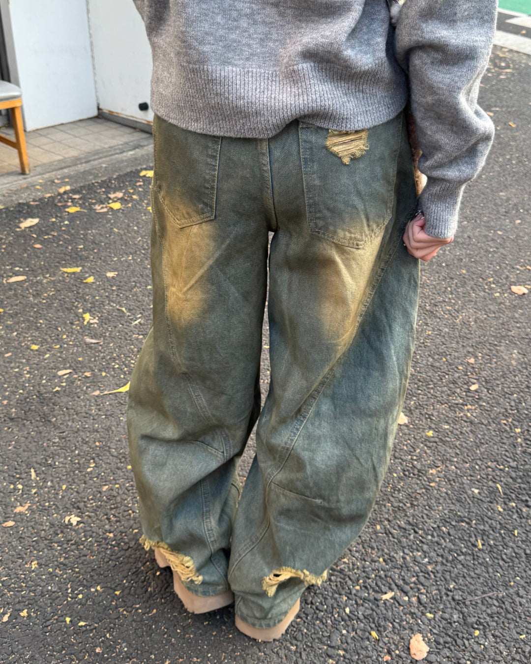 ウォッシュ加工バルーンダメージデニムパンツ
SA0080